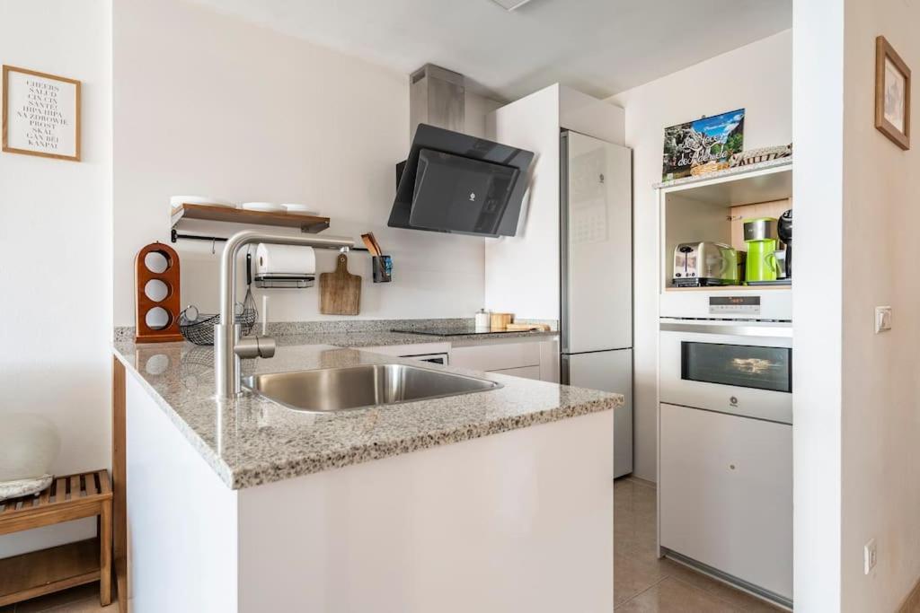 Apto. Con Wifi, Piscina, Vistas Al Mar Y Parking. Moncófar Exteriör bild